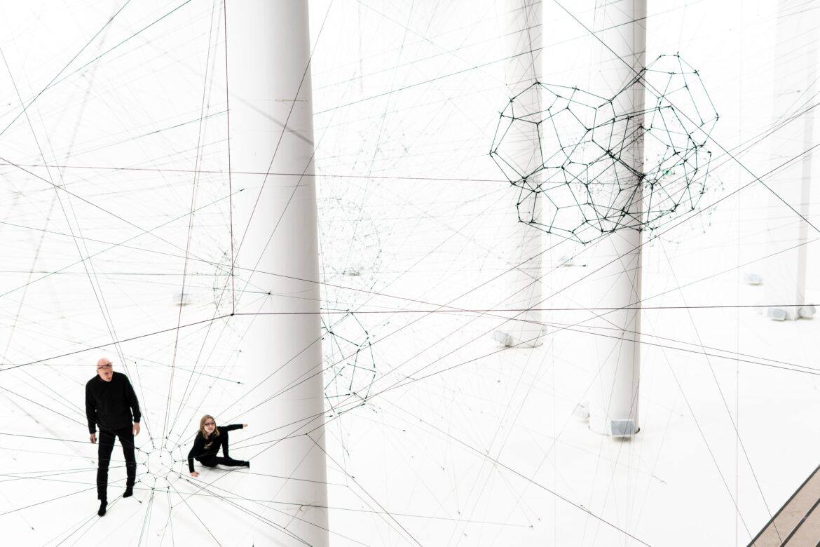 matthieu-joannon-1236700-unsplash blockchain